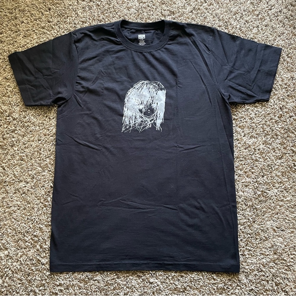scribble face tee
